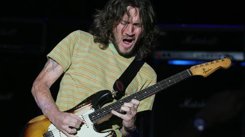 10	 Tahun Pisah, John Frusciante Kembali Gabung Red Hot Chili Peppers